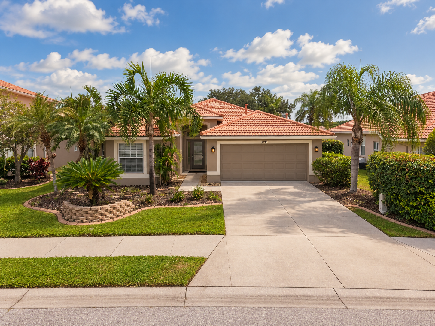 Bradenton home after painting